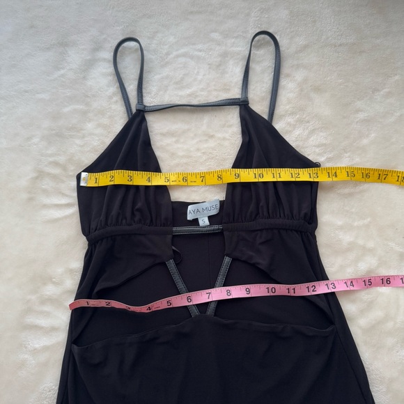AYA MUSE Unique Rare Triangle Cutout Side Slit Maxi Dress Black Size Small - Picture 7 of 7